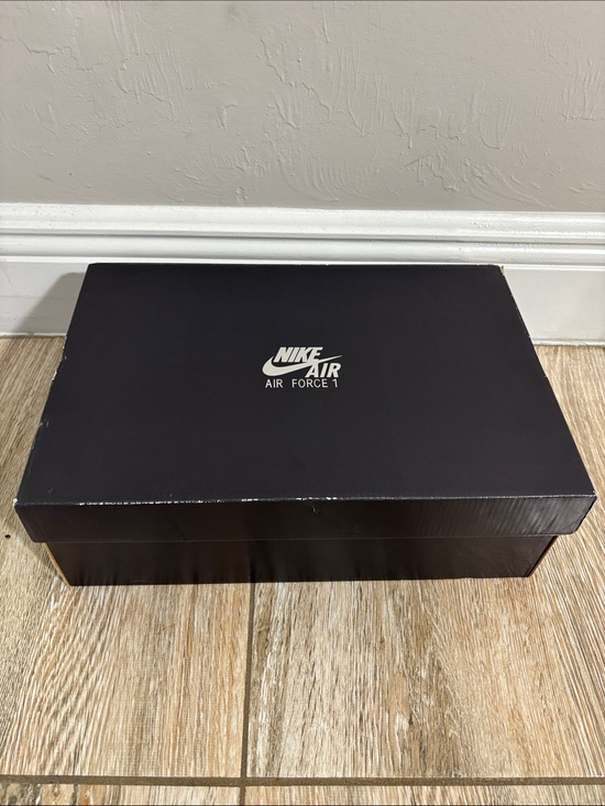 Nike Other - Nike Air Force 1  ‘07 LV8 UV Siren Red plus Logo Shoe Box